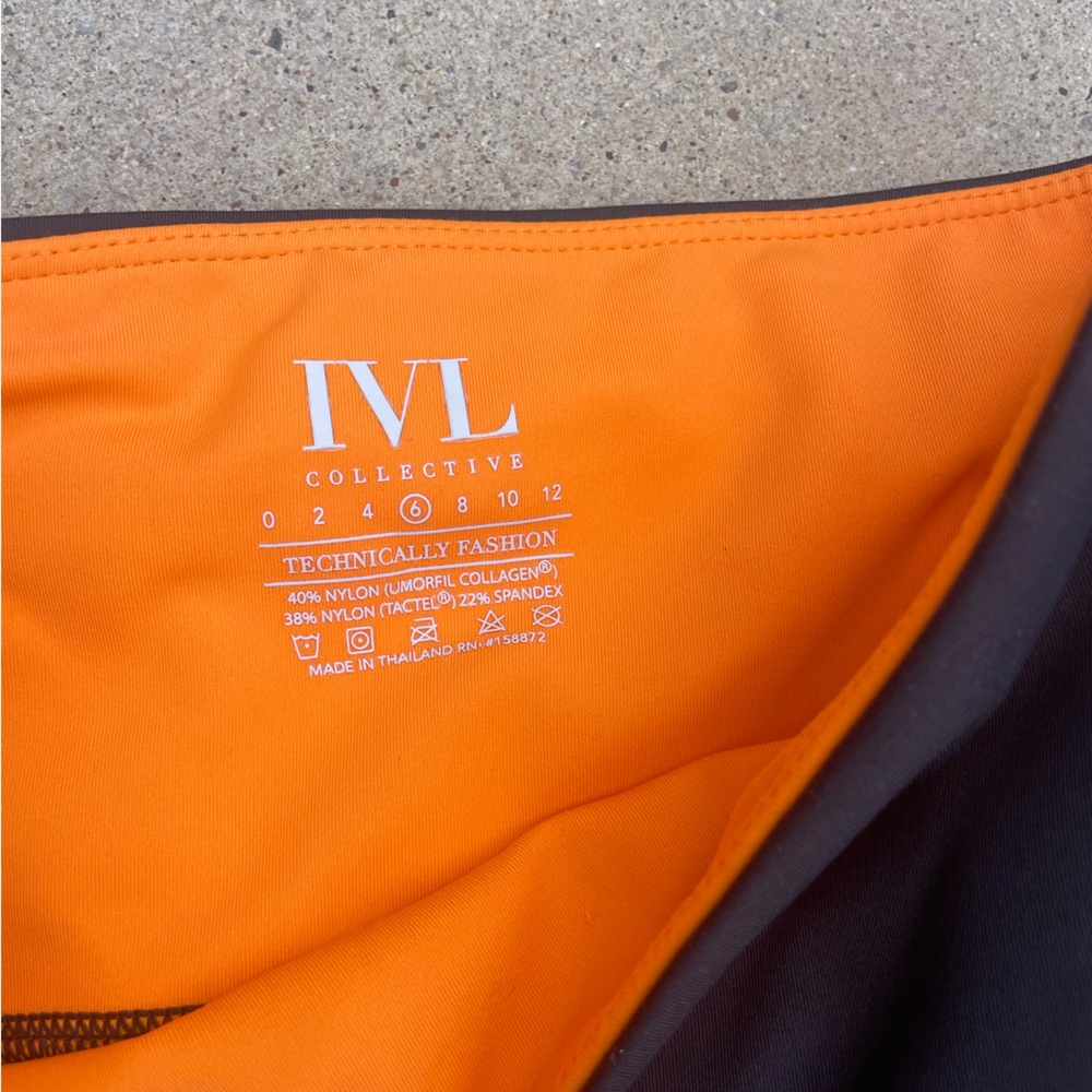IVL Gently used, multi color.  Size 6